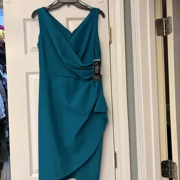 NWT Alex Evenings Women Teal Compression Embellished Ruched Sheath Dress Size 10 - Picture 4 of 12
